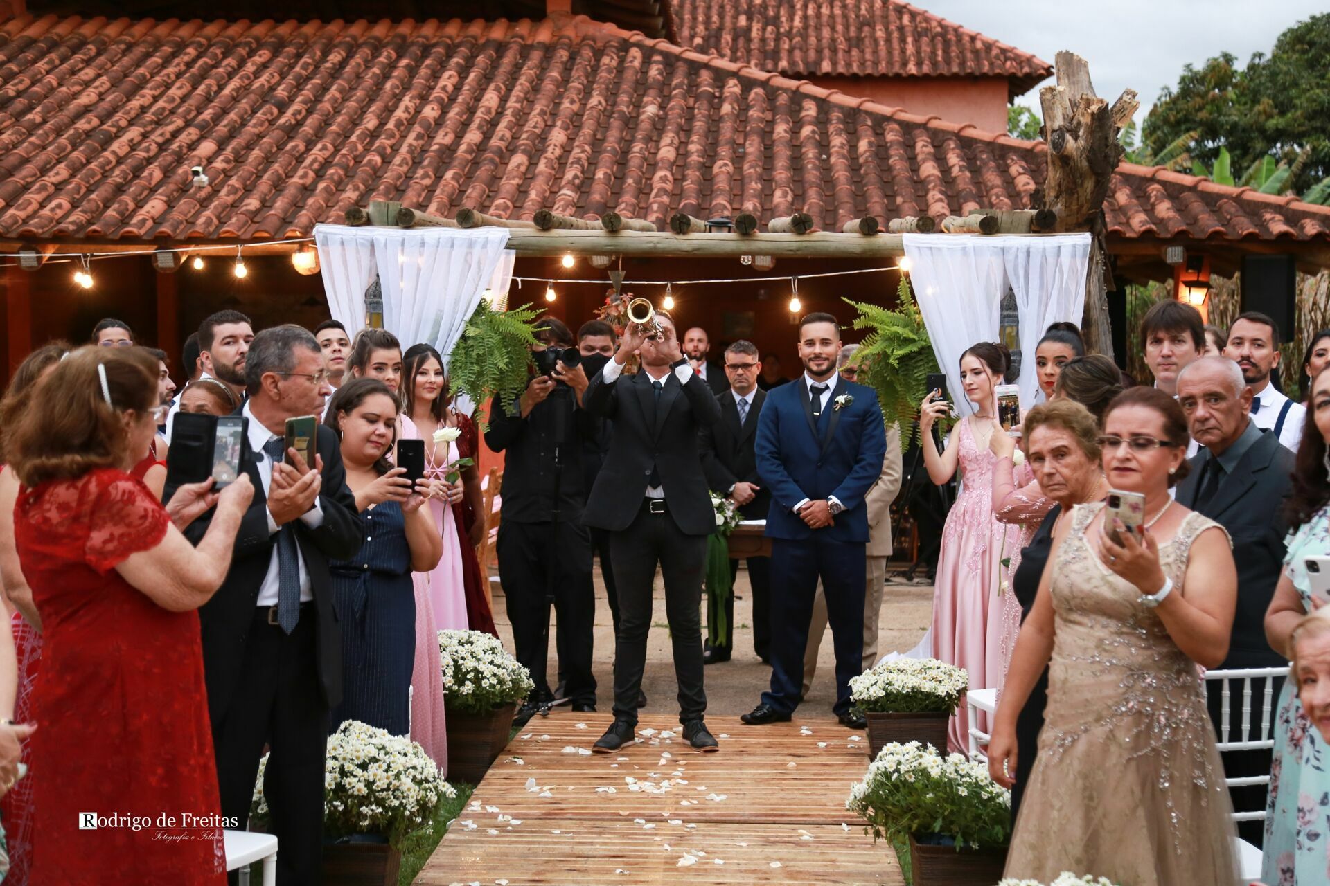 Foto Gabriella e Laiser / CASAMENTO Foto Gabriella e Laiser / CASAMENTO - Imagem 38
