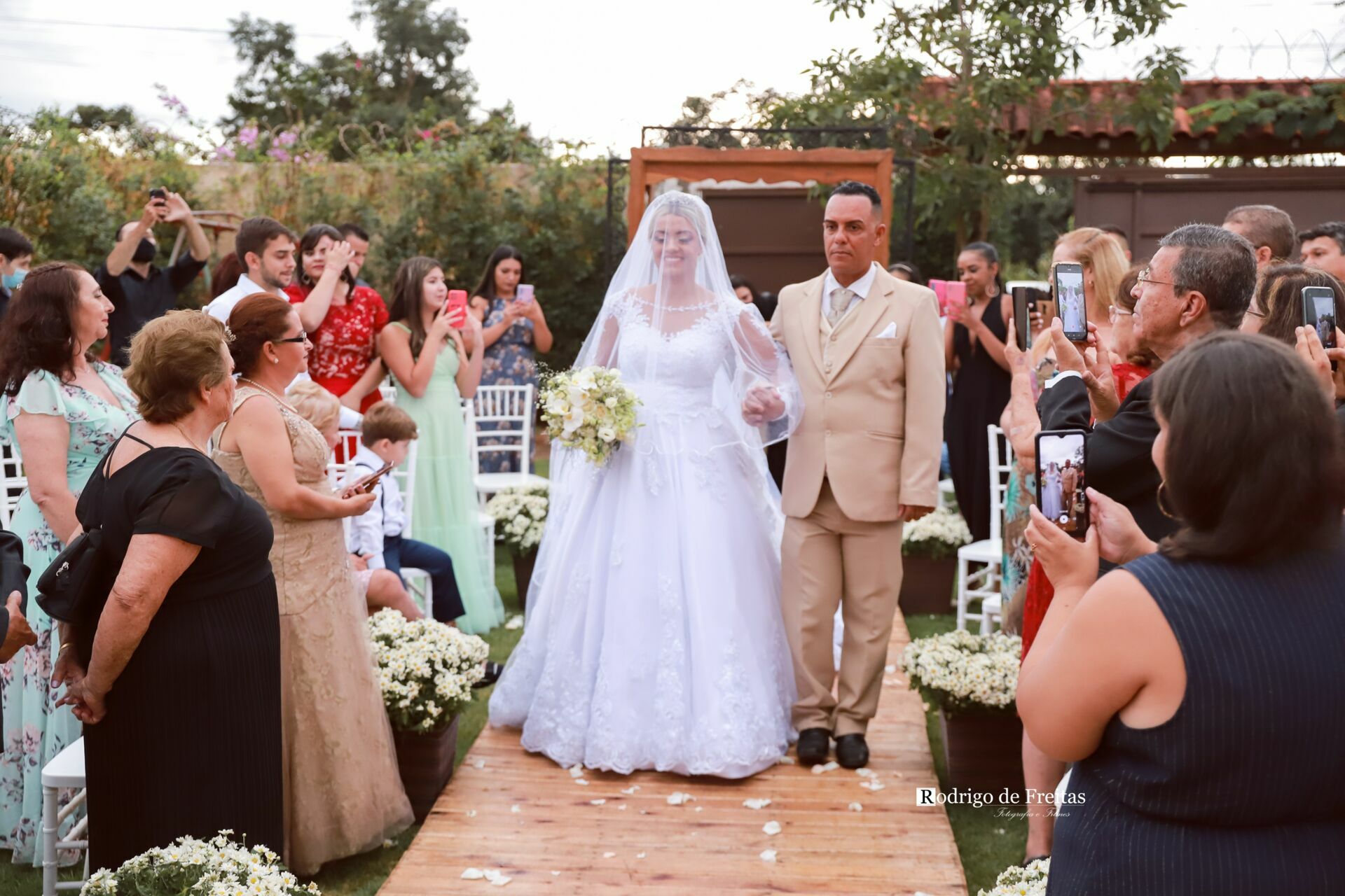 Foto Gabriella e Laiser / CASAMENTO Foto Gabriella e Laiser / CASAMENTO - Imagem 39