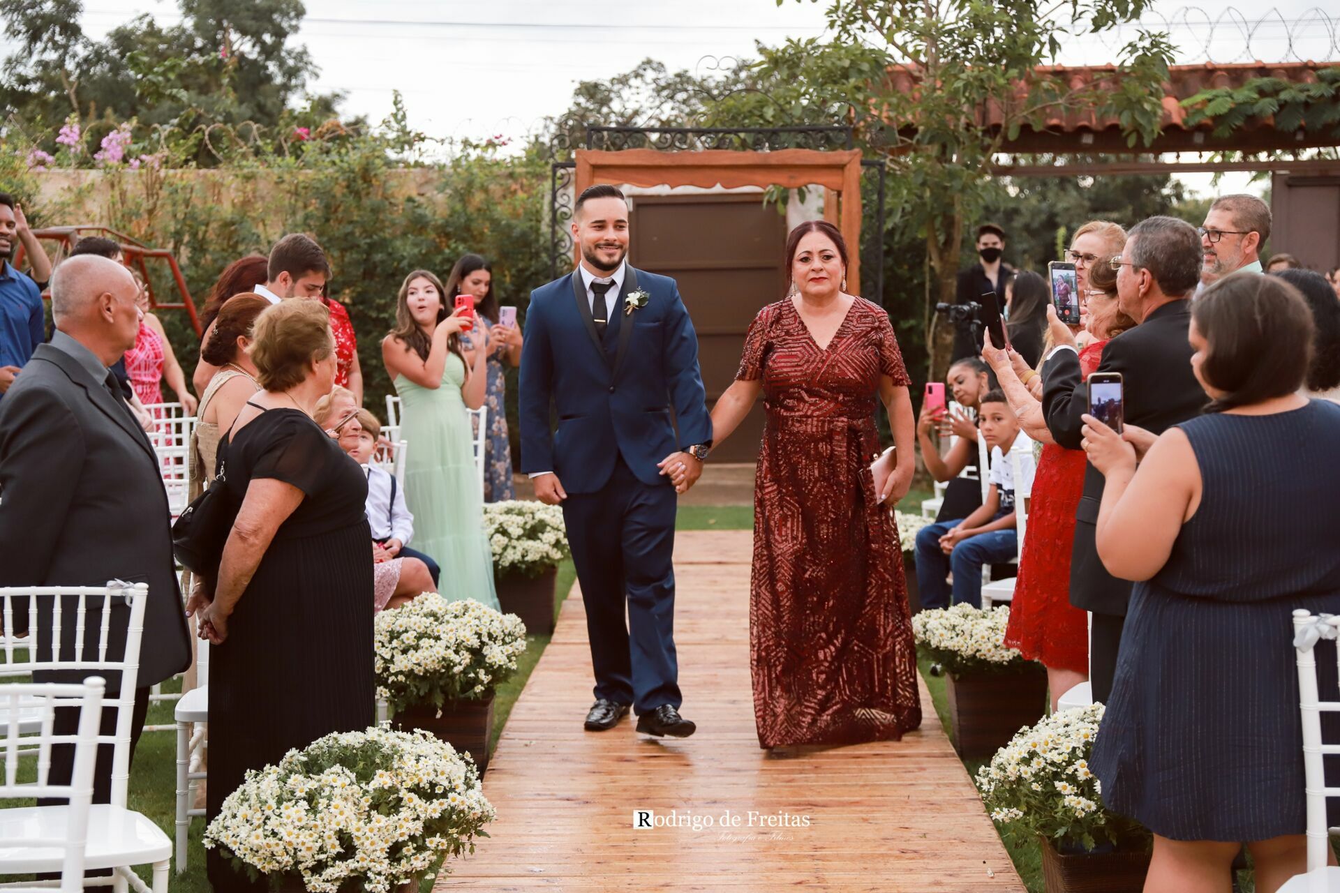 Foto Gabriella e Laiser / CASAMENTO Foto Gabriella e Laiser / CASAMENTO - Imagem 36