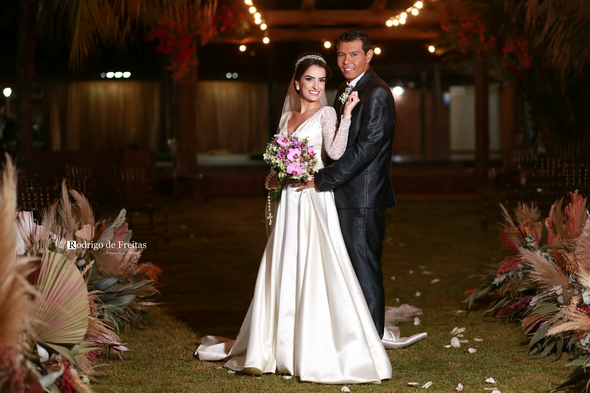 Foto Alinne e Roberson / CASAMENTO Foto Alinne e Roberson / CASAMENTO - Imagem 57