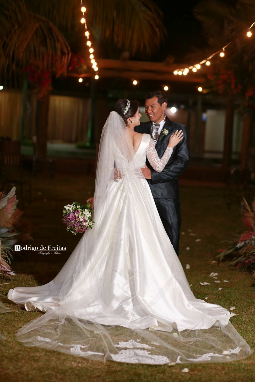 Foto Alinne e Roberson / CASAMENTO Foto Alinne e Roberson / CASAMENTO - Imagem 58