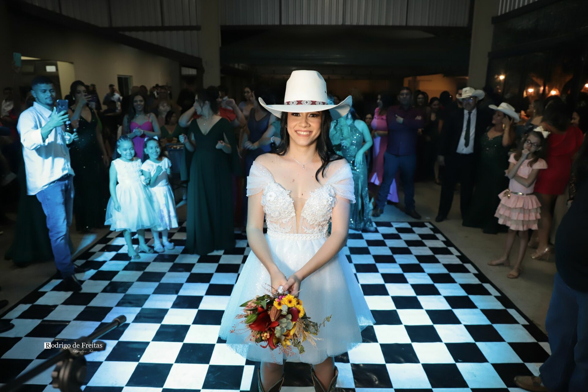 Foto Kellen e Roberto / CASAMENTO Foto Kellen e Roberto / CASAMENTO - Imagem 76