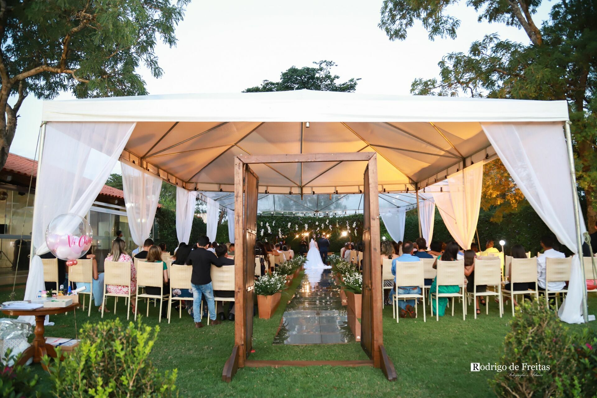 Foto Leticia e Douglas / CASAMENTO Foto Leticia e Douglas / CASAMENTO - Imagem 84