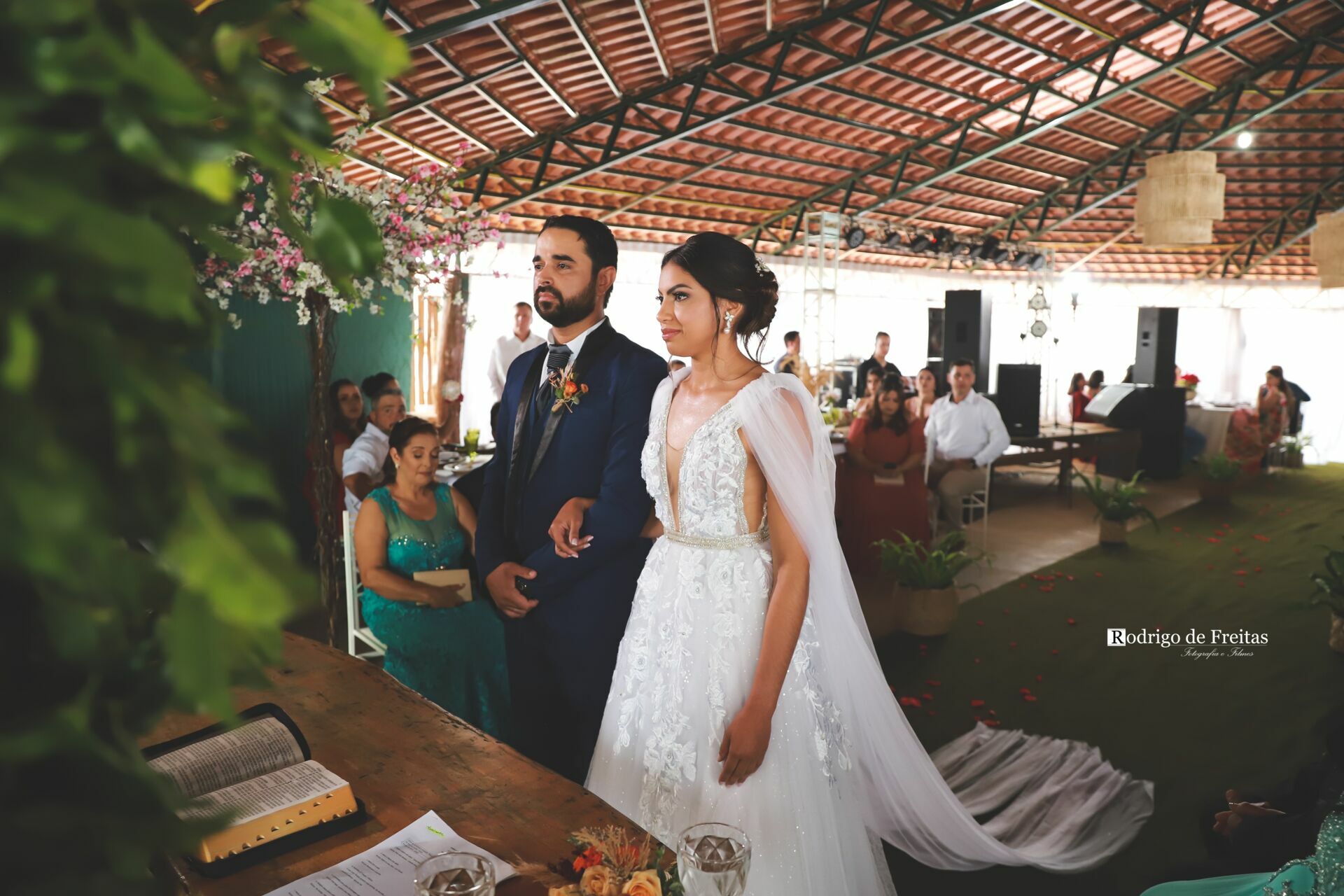 Foto Letícia e Cleber / CASAMENTO - Santa Juliana MG Foto Letícia e Cleber / CASAMENTO - Santa Juliana MG - Imagem 26