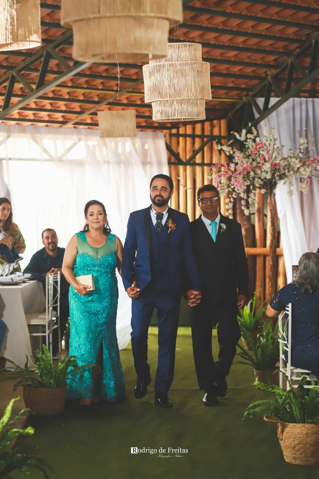 Foto Letícia e Cleber / CASAMENTO - Santa Juliana MG Foto Letícia e Cleber / CASAMENTO - Santa Juliana MG - Imagem 21