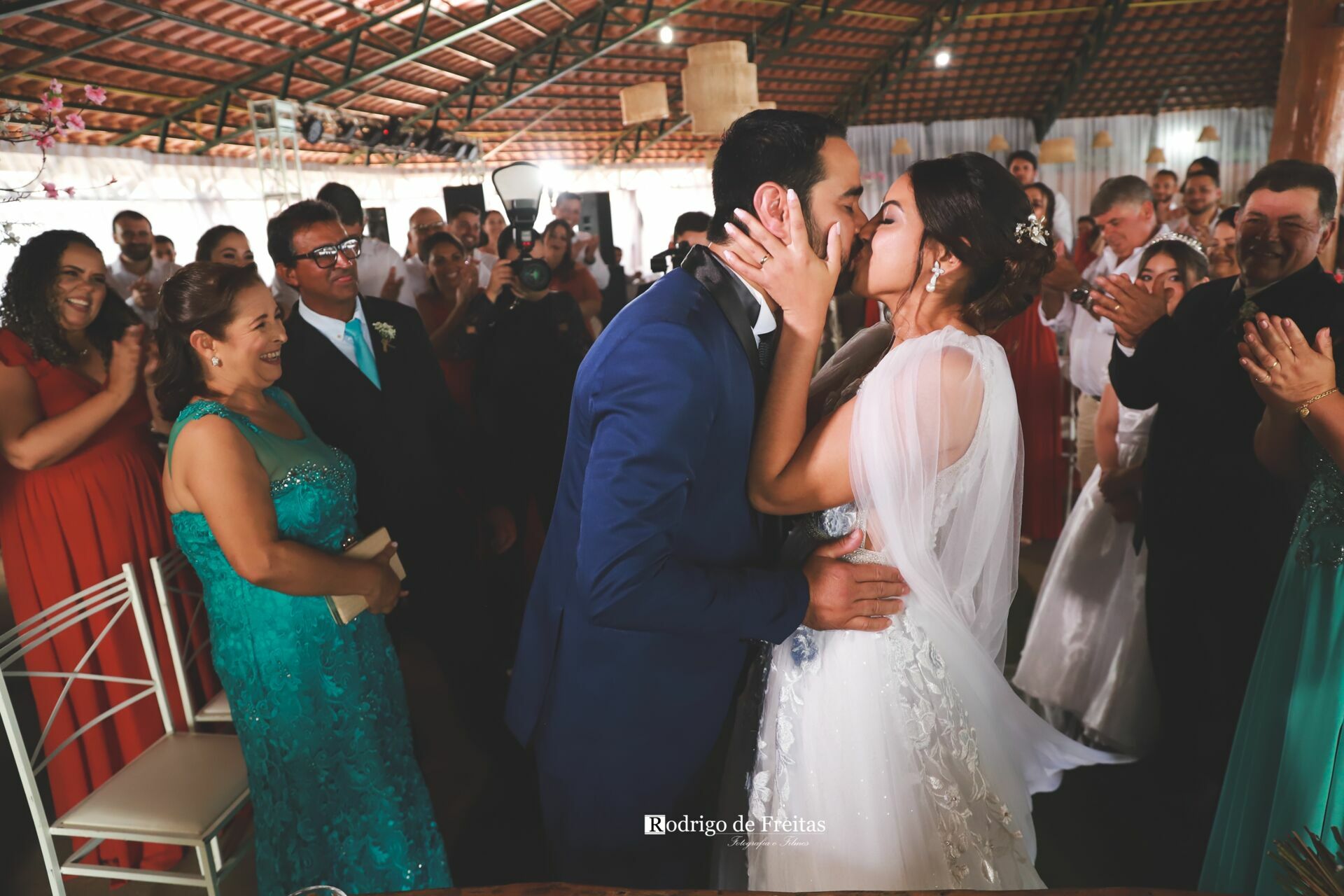 Foto Letícia e Cleber / CASAMENTO - Santa Juliana MG Foto Letícia e Cleber / CASAMENTO - Santa Juliana MG - Imagem 39