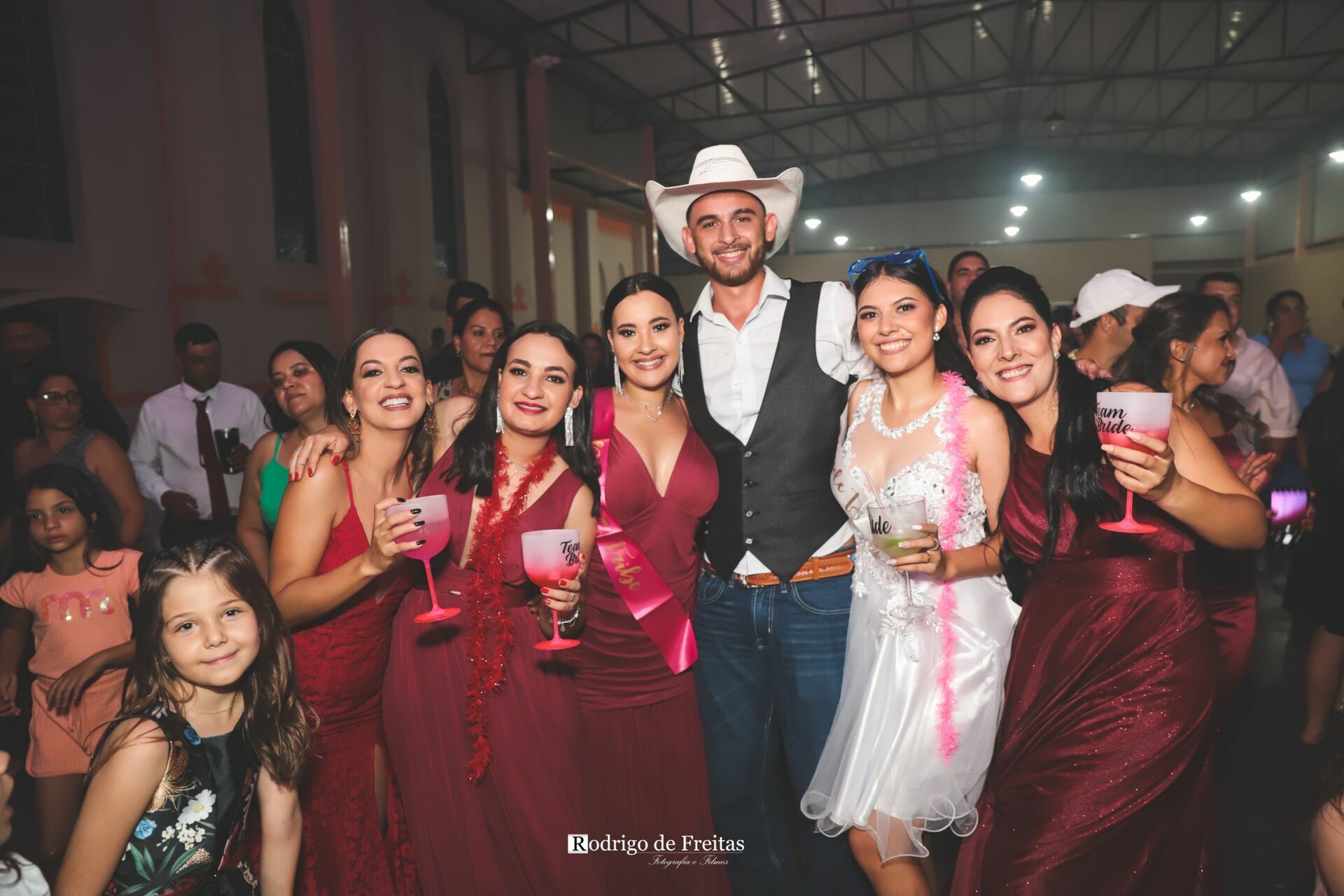 Foto Geovana e Douglas / CASAMENTO - Indianópolis MG Foto Geovana e Douglas / CASAMENTO - Indianópolis MG - Imagem 53