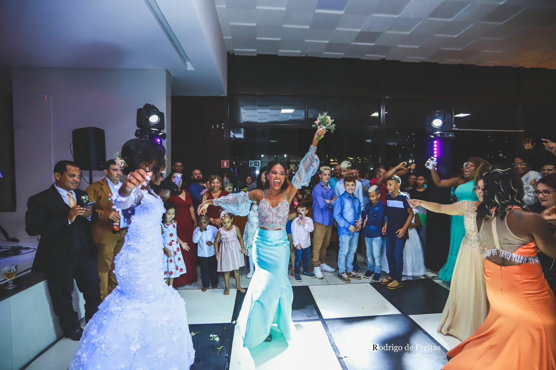 Foto Lorraiane e Luiz / CASAMENTO Foto Lorraiane e Luiz / CASAMENTO - Imagem 81