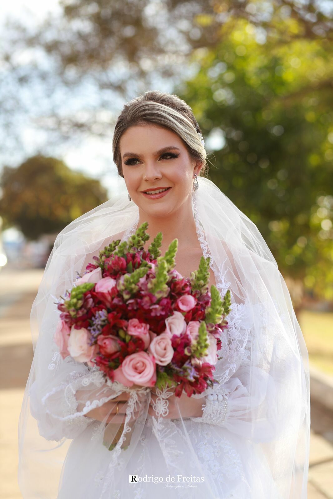 Foto Rumayana e Frederico / CASAMENTO Foto Rumayana e Frederico / CASAMENTO - Imagem 10