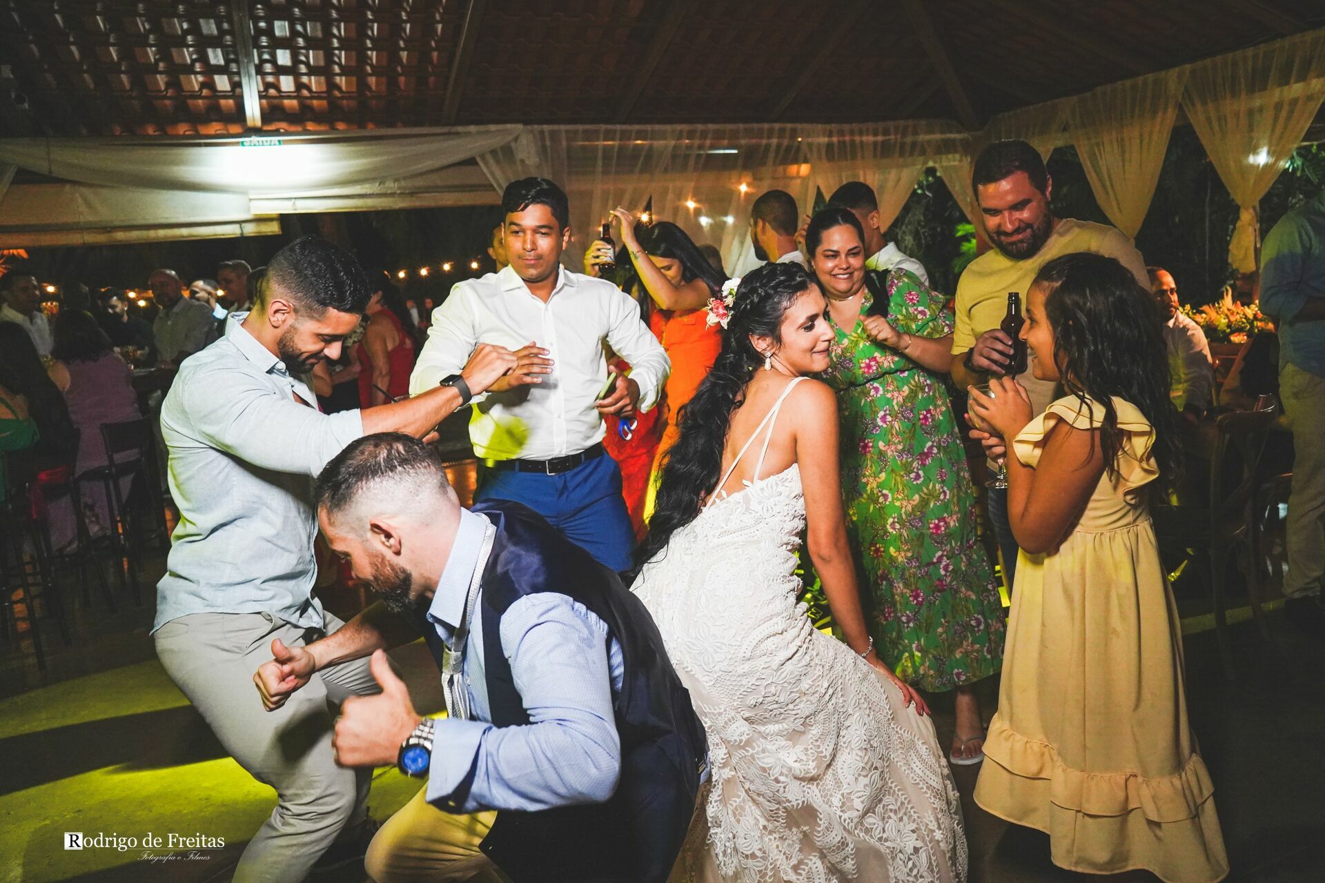 Foto Roberta e GG / CASAMENTO Foto Roberta e GG / CASAMENTO - Imagem 69