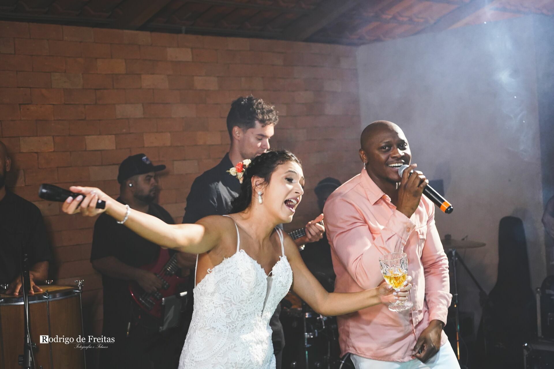 Foto Roberta e GG / CASAMENTO Foto Roberta e GG / CASAMENTO - Imagem 75