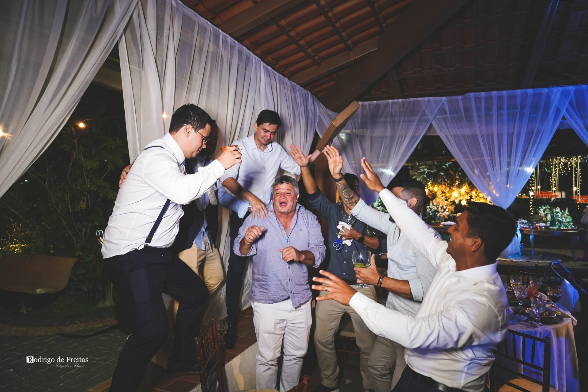 Foto Roberta e GG / CASAMENTO Foto Roberta e GG / CASAMENTO - Imagem 68