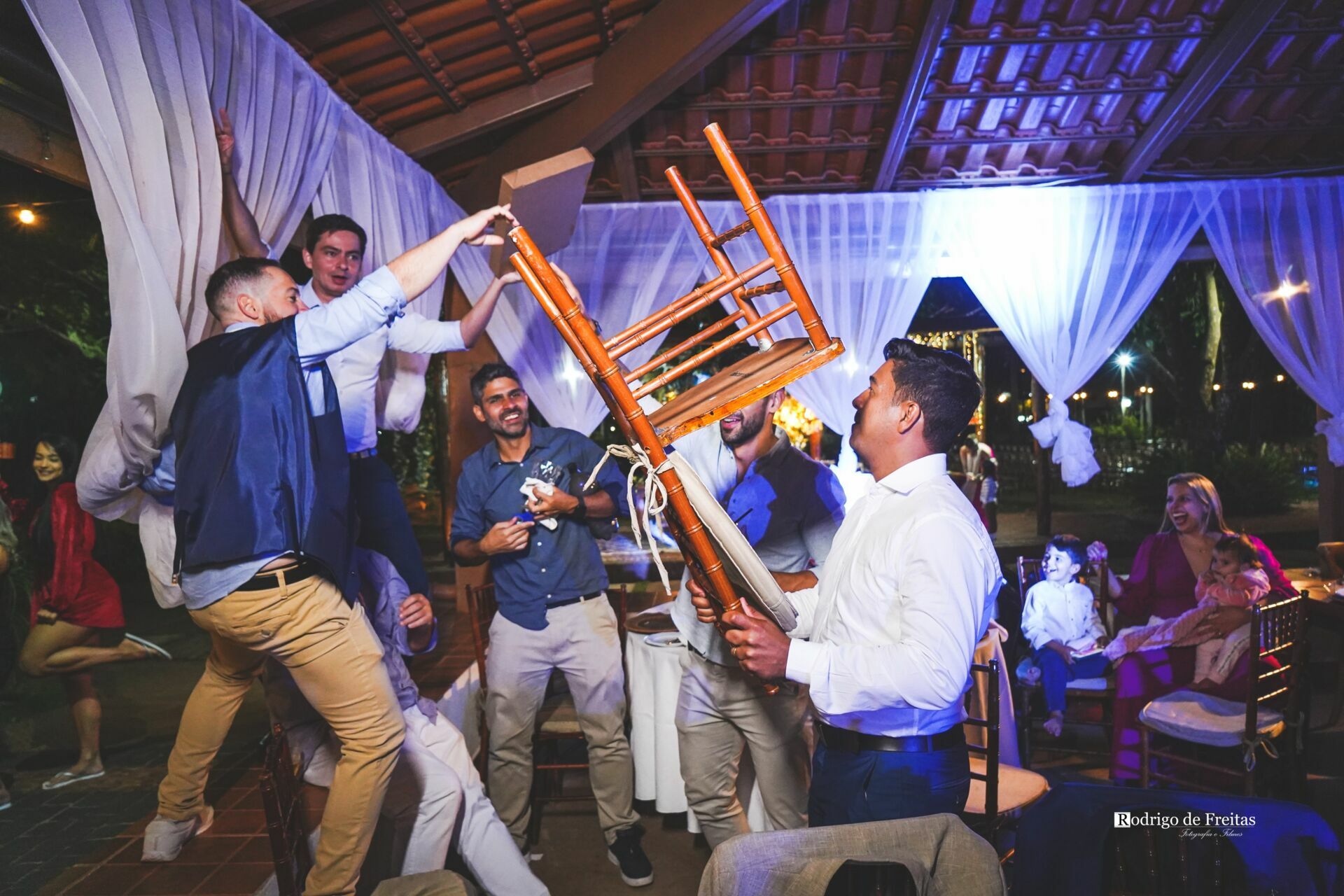 Foto Roberta e GG / CASAMENTO Foto Roberta e GG / CASAMENTO - Imagem 67