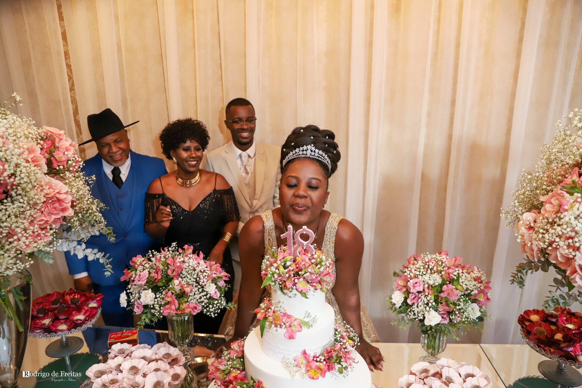 Foto Maria Alice / 18 ANOS Foto Maria Alice / 18 ANOS - Imagem 32